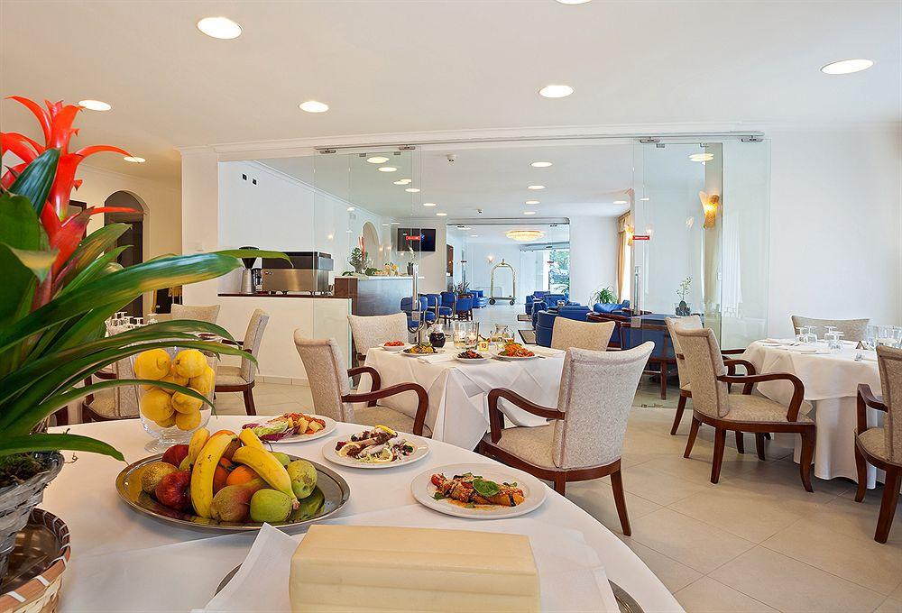 Hotel Caruso ماسّا لوبْرينسِ المظهر الخارجي الصورة