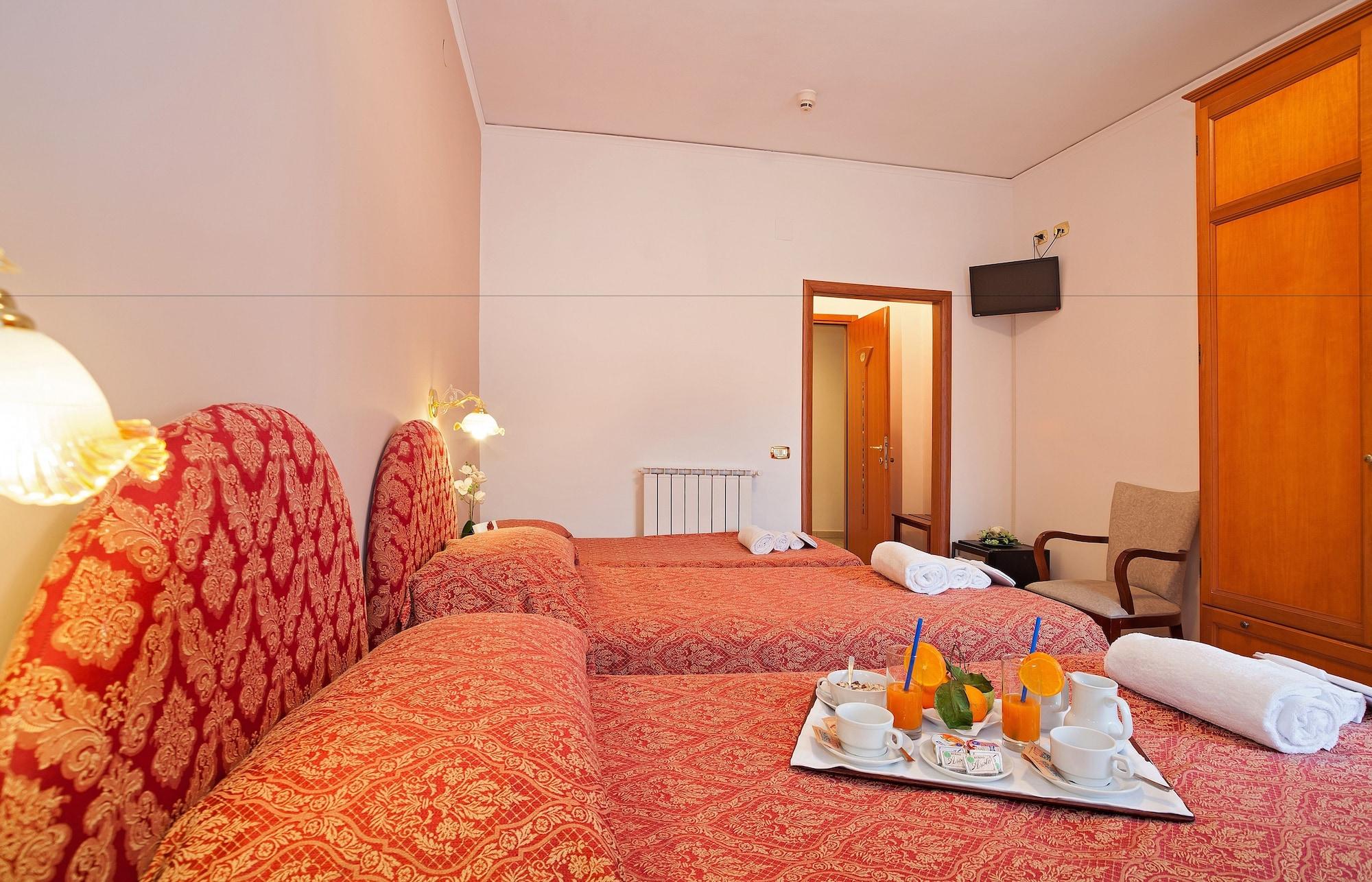Hotel Caruso ماسّا لوبْرينسِ المظهر الخارجي الصورة