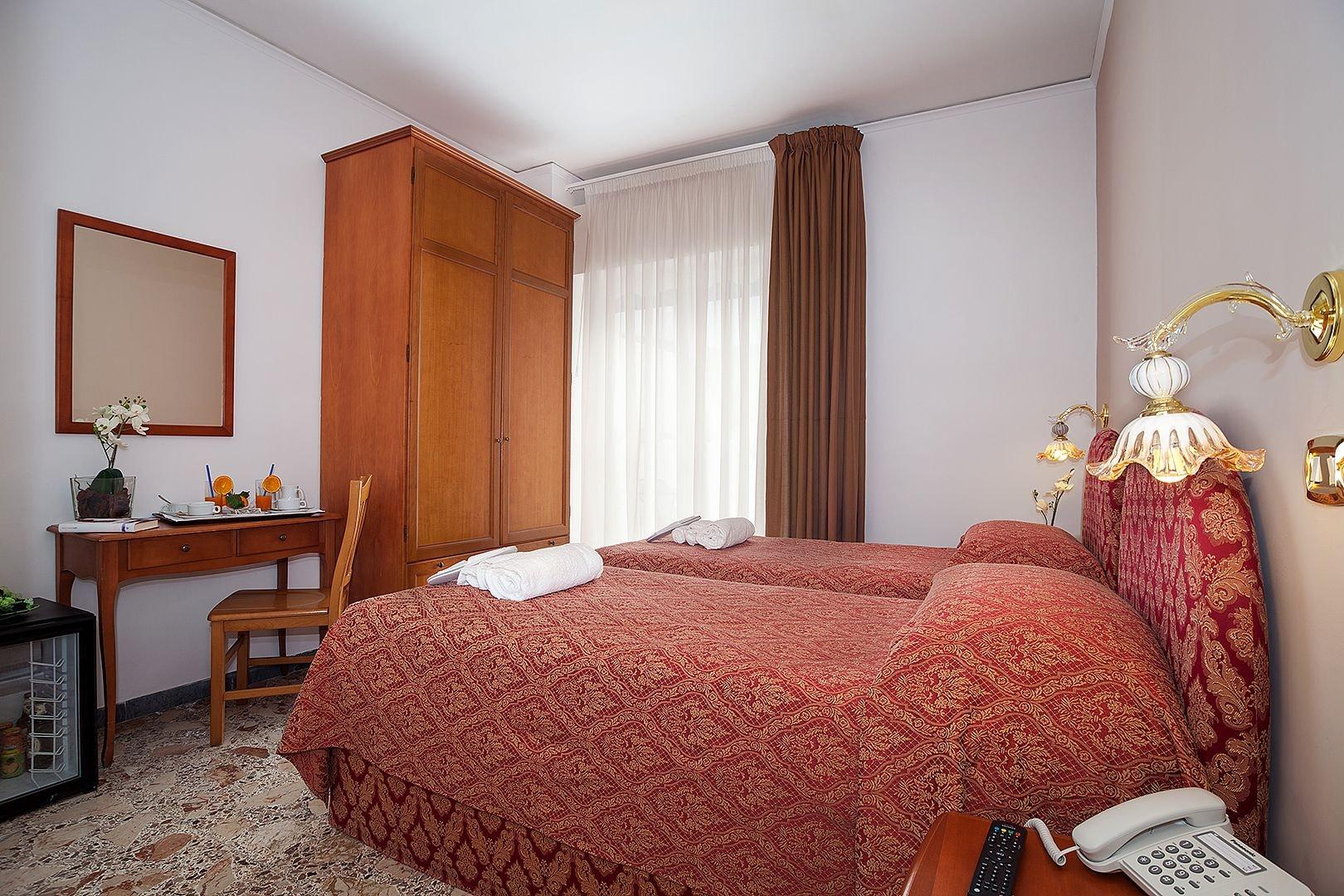 Hotel Caruso ماسّا لوبْرينسِ المظهر الخارجي الصورة