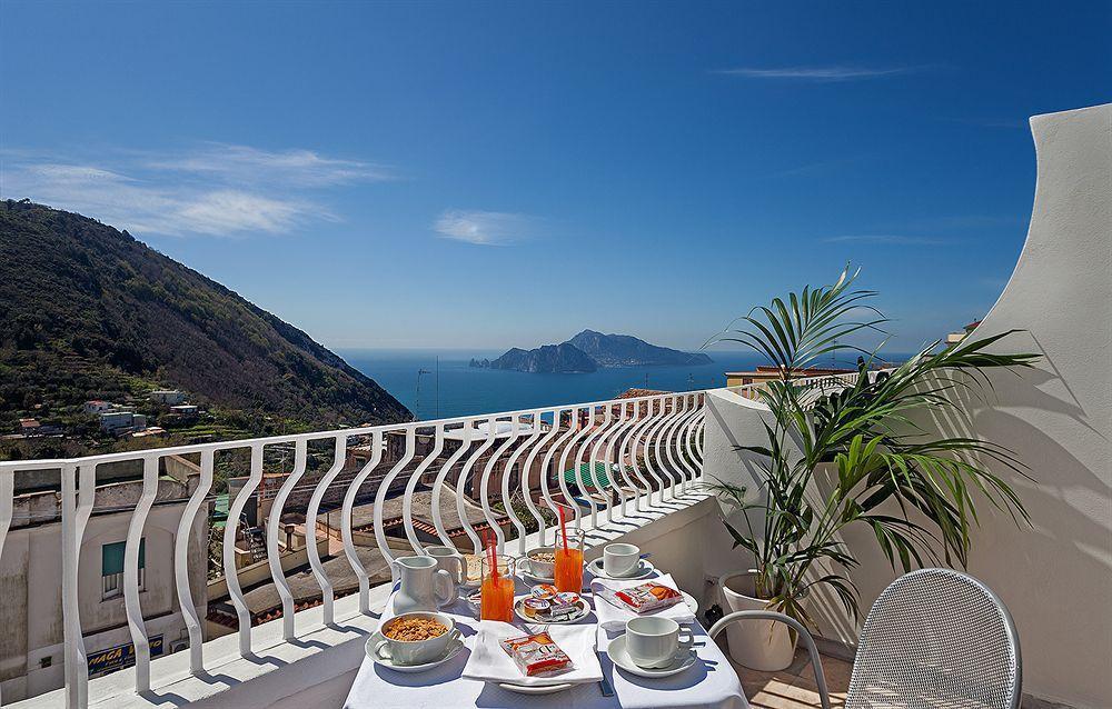 Hotel Caruso ماسّا لوبْرينسِ المظهر الخارجي الصورة