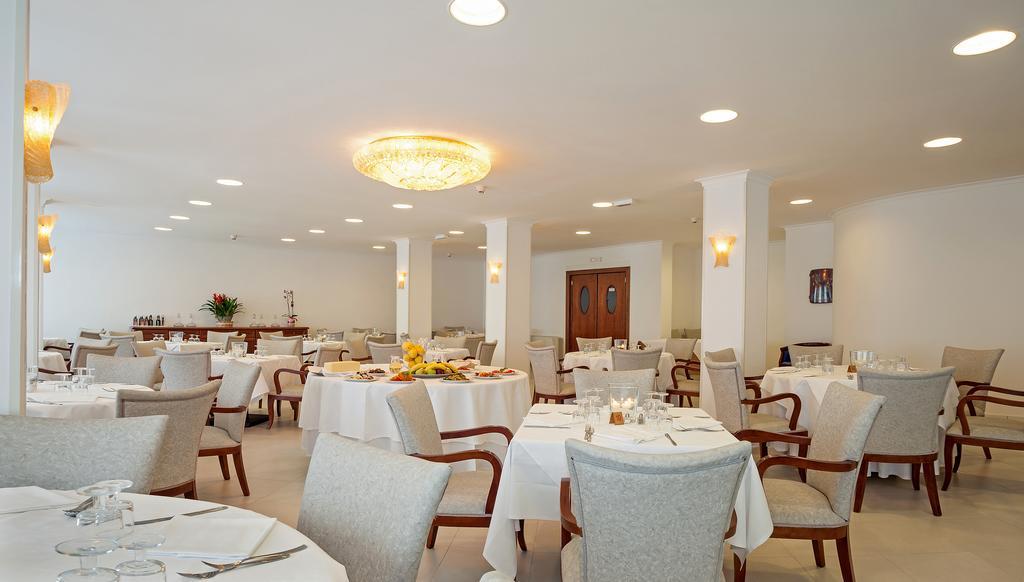 Hotel Caruso ماسّا لوبْرينسِ المظهر الخارجي الصورة