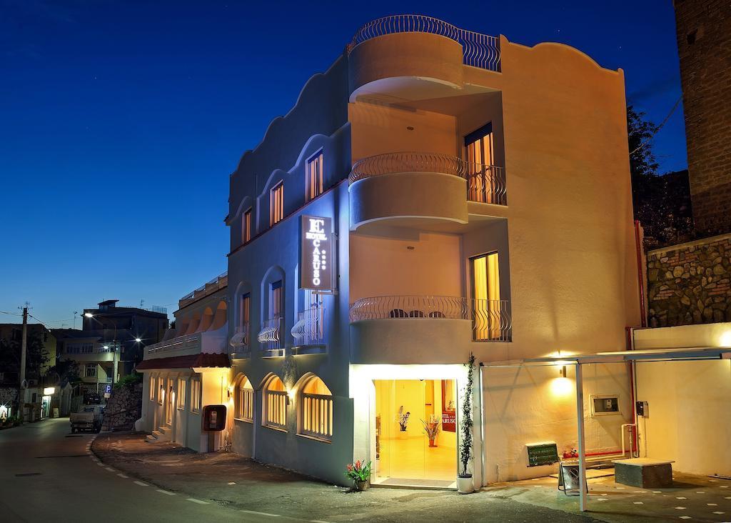 Hotel Caruso ماسّا لوبْرينسِ المظهر الخارجي الصورة