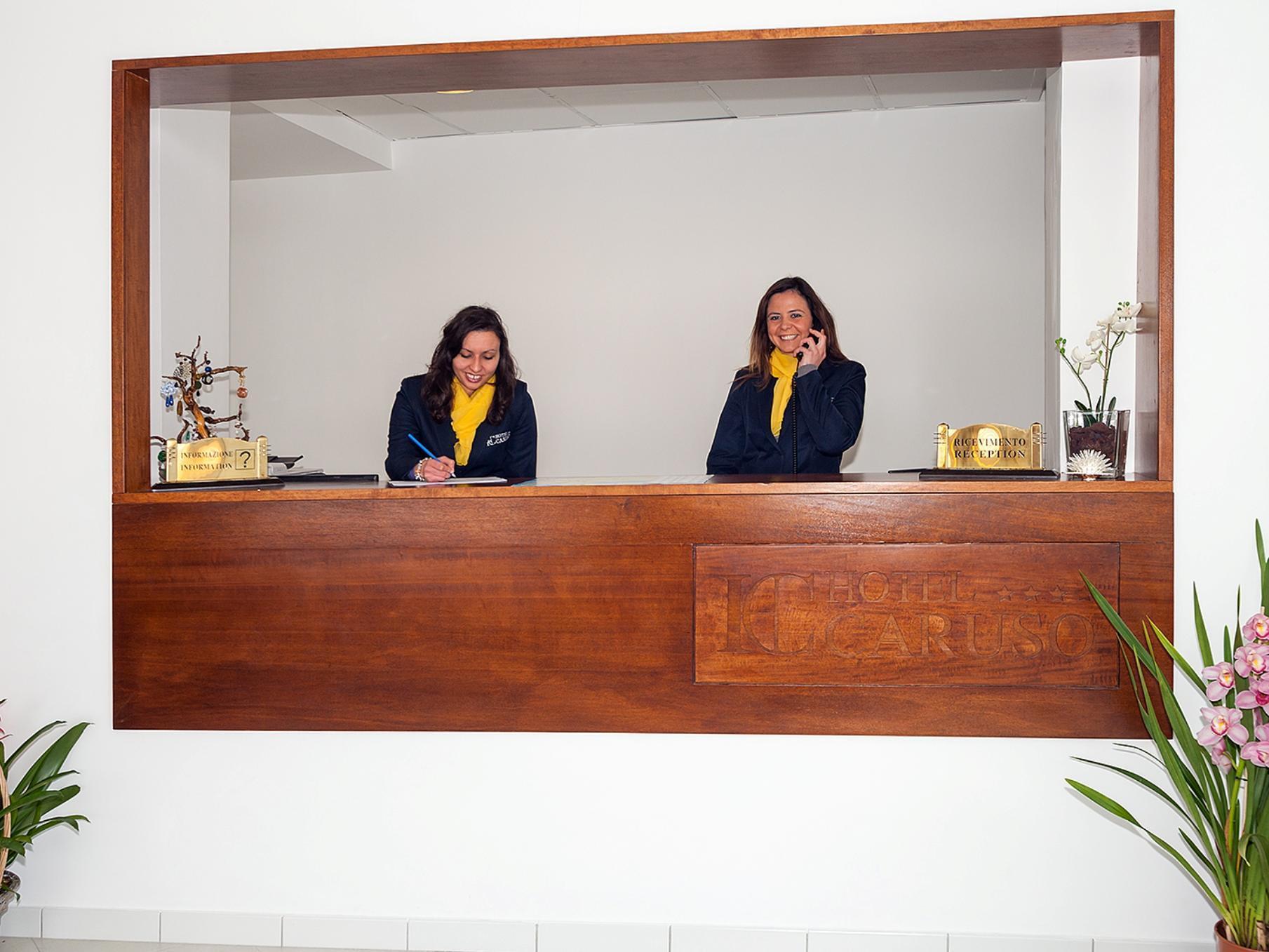 Hotel Caruso ماسّا لوبْرينسِ المظهر الخارجي الصورة