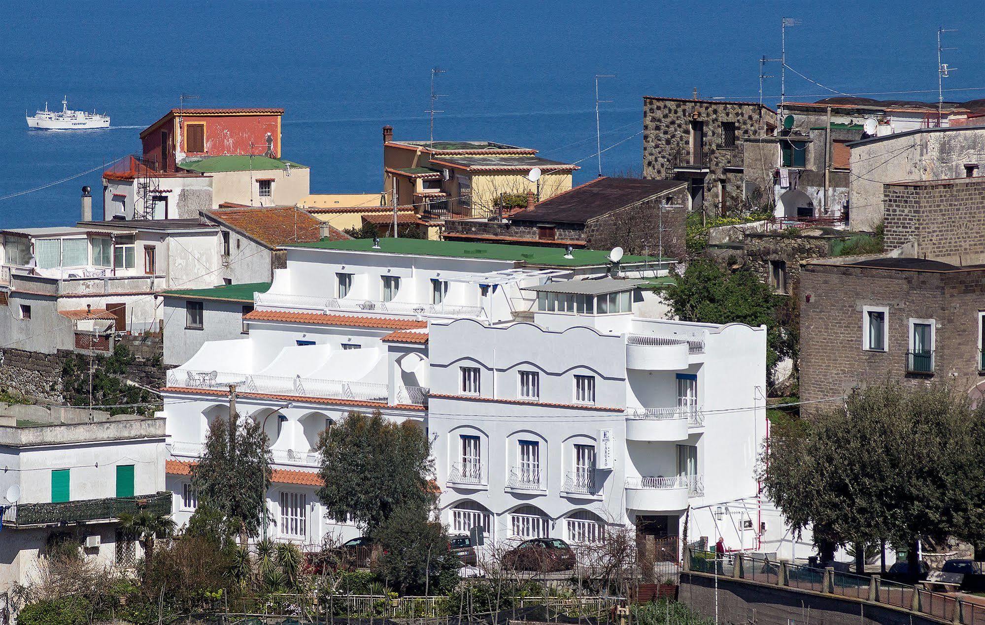 Hotel Caruso ماسّا لوبْرينسِ المظهر الخارجي الصورة