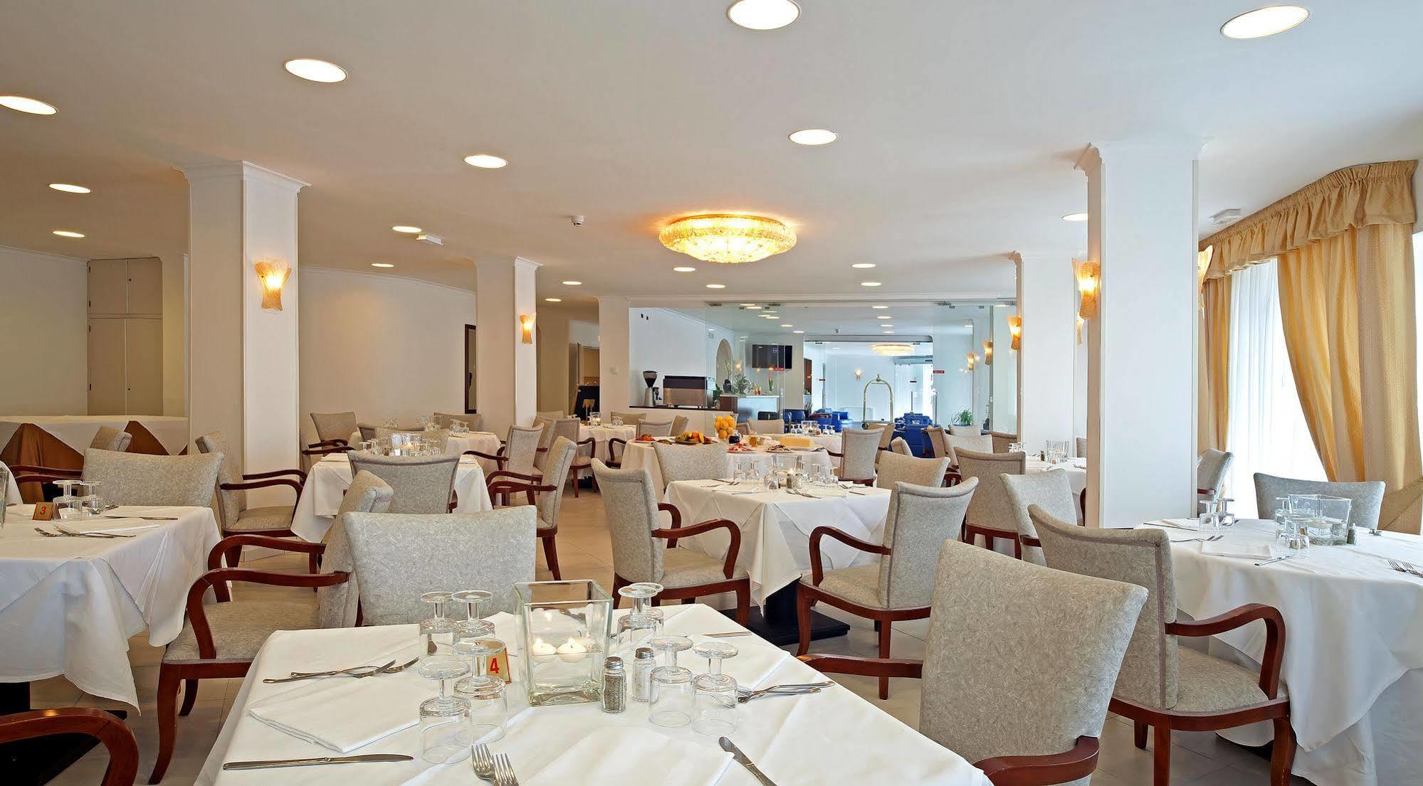 Hotel Caruso ماسّا لوبْرينسِ المظهر الخارجي الصورة